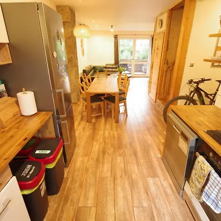 펜션 House - Centrum 슈차이르크