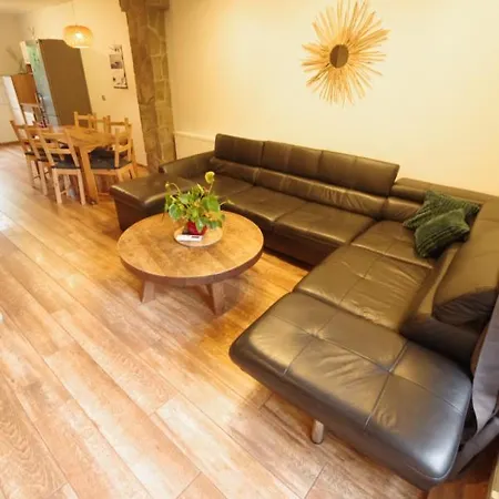 House - Centrum Dom wakacyjny *